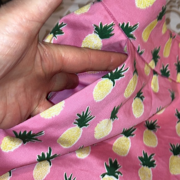 Pink and pineapples shorts - Picture 4 of 6